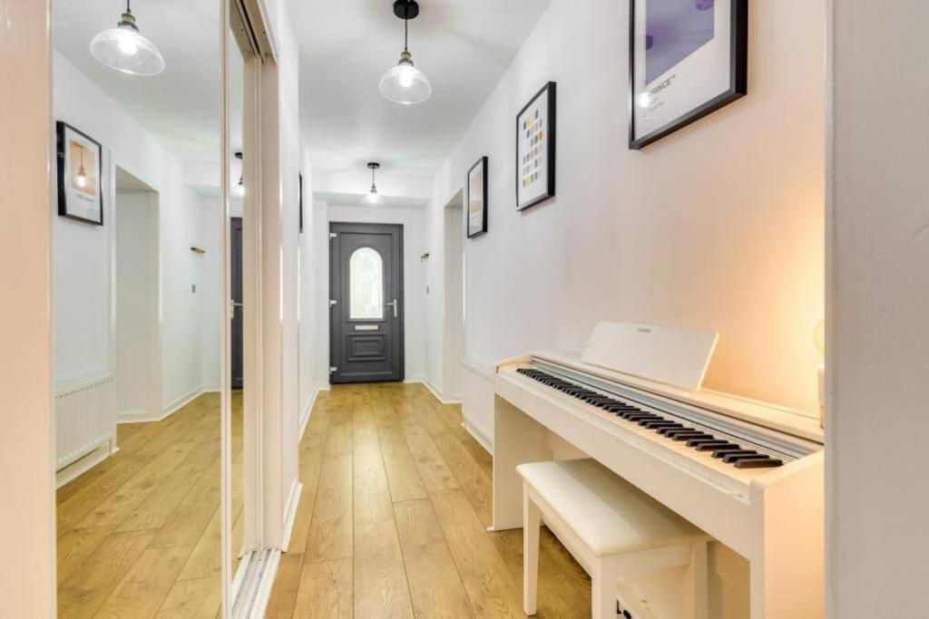 Lovely 2 Bedroom Garden Flat In Trendy West End Glasgow Exteriör bild