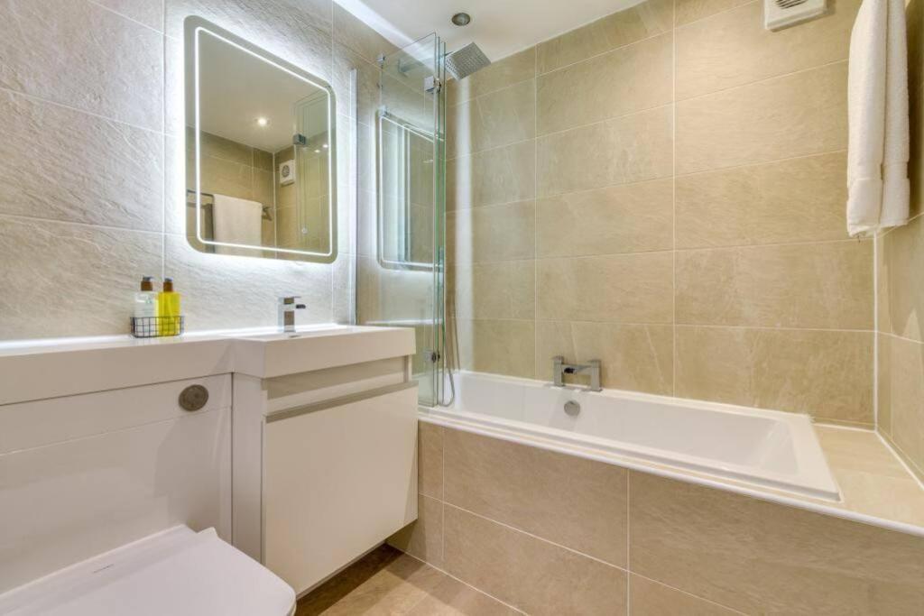 Lovely 2 Bedroom Garden Flat In Trendy West End Glasgow Exteriör bild